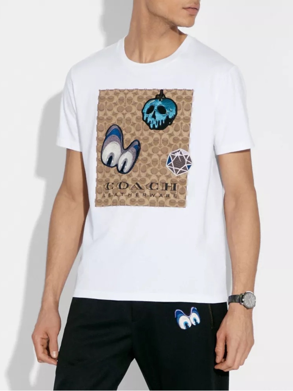 Disney X Coach sz S Signature T Shirt Unisex “ A dark fairy tale “ - Picture 4 of 9